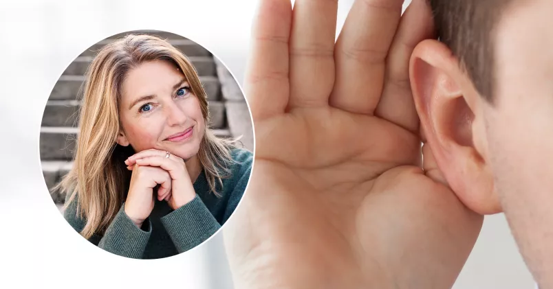 Annika Telléus Annika Telleús till vänster. En hand hålls bakom ett öra.