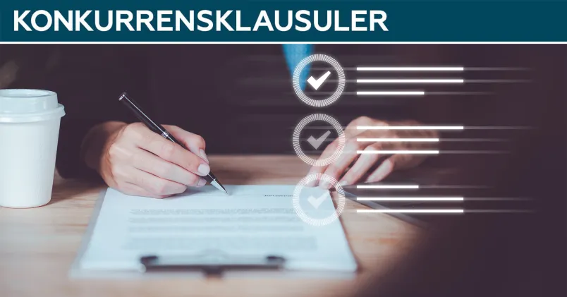 hand som skriver på ett papper