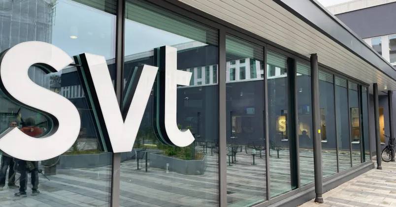 Ingen strejk på SVT. PÅ bilden syns SVT:s fasad i Stockholm. 