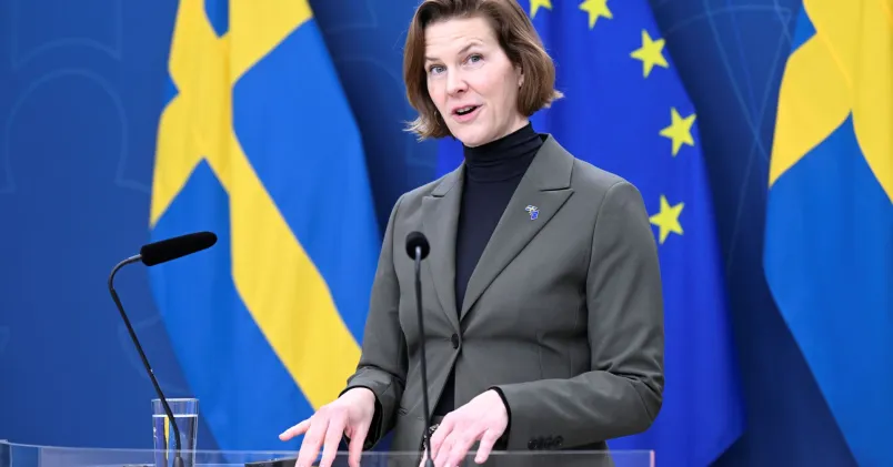 Nina Larsson (L), jämställdhetsminister