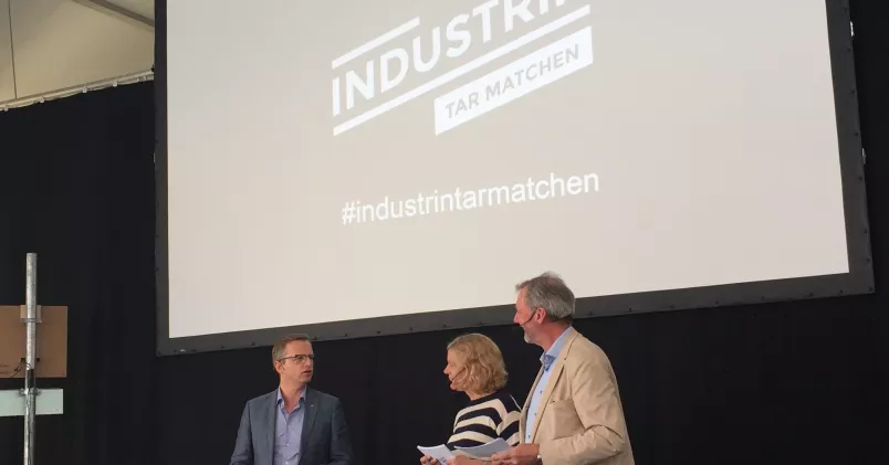Näringslivsminister Mikael Damberg på Teknikföretagens seminarium i Almedalen. Kollega