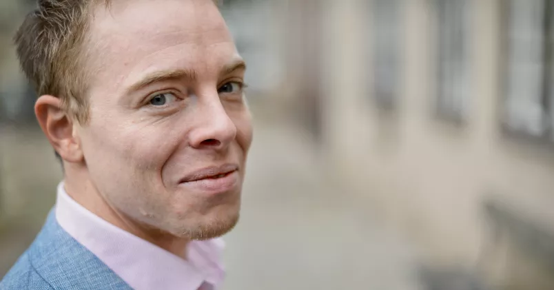 Författaren och föreläsaren Linus Jonkman tror att det är ett misstag att bara söka efter utåtriktade lagspelare. Forum förlag.