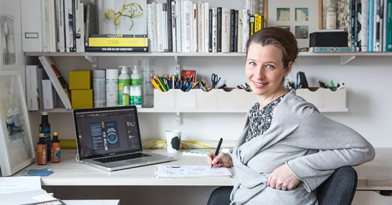 Malin Lundmark är grafisk formgivare och lider av migrän. Hon fick reda på högriskskyddet av en ren slump. André De Loisted