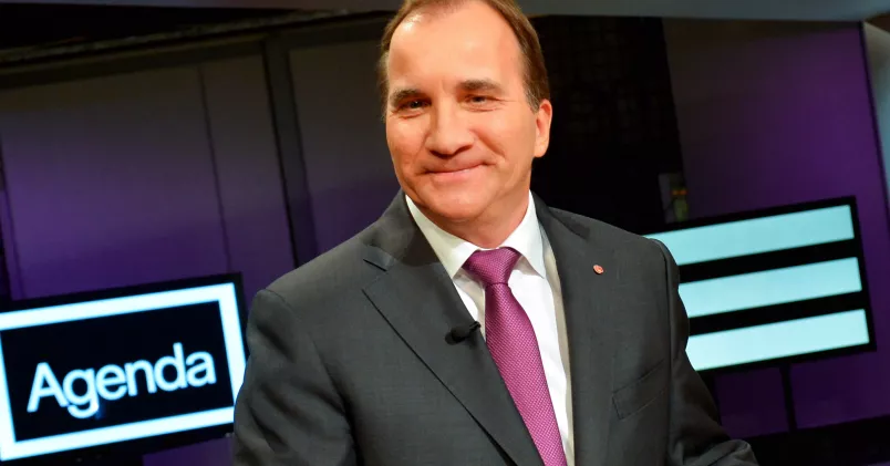 Vid partiledardebatten i SVT:s Agenda ville Socialdemokraternas partiledare Stefan Löfven inte sätta någon siffra på a-kassetaket. Jonas Ekströmer/TT