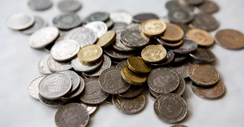 Klubbarna behöver en stadig kassa för att stå fria att agera för medlemmarna, mot arbetsgivaren om det behövs. Men hur mycket pengar finns det i klubbkassorna och hur används pengarna? TT