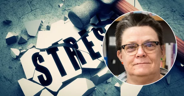 En skylt med orden stress sönderslaget, till höger Maria Nilsson 