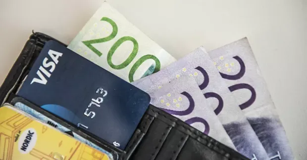 Enligt facken innehåller avtalen även avsättningar för arbetstidsförkortning och delpension samt en lösning för övertidskompensation för deltidsanställda.