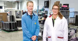 Mikael Flink och Anna Åkerström.